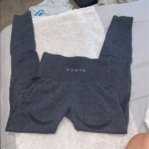 Nvgtn contour leggings
